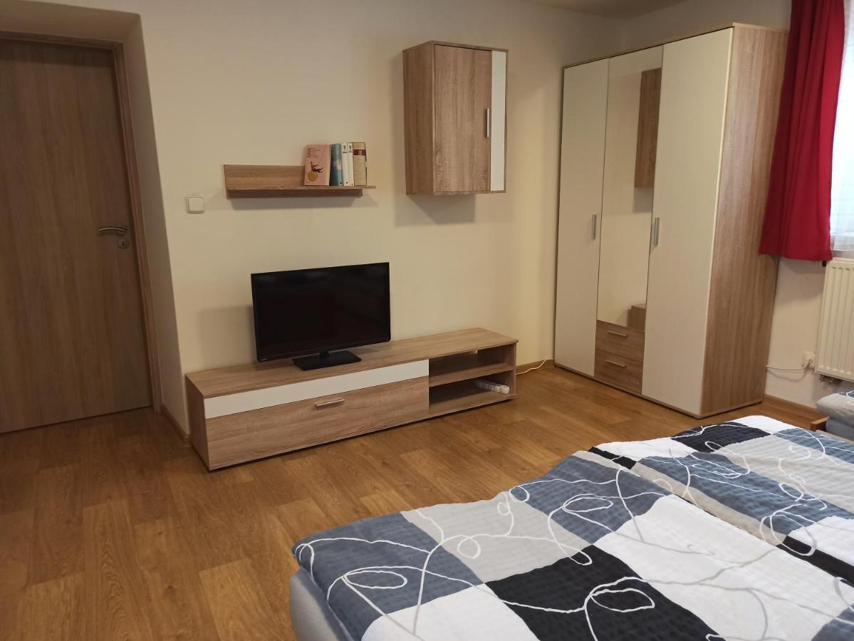 Chaloupka U Vejvodu Villa Skripov Exteriör bild