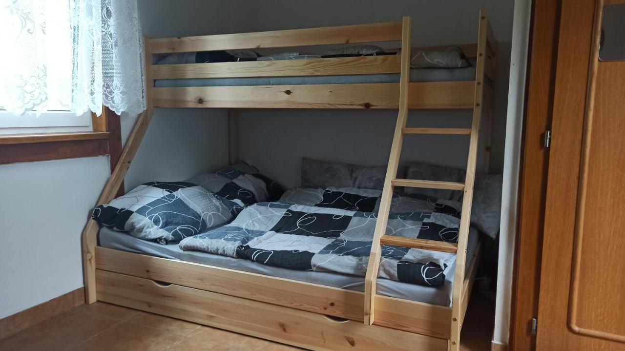 Chaloupka U Vejvodu Villa Skripov Exteriör bild